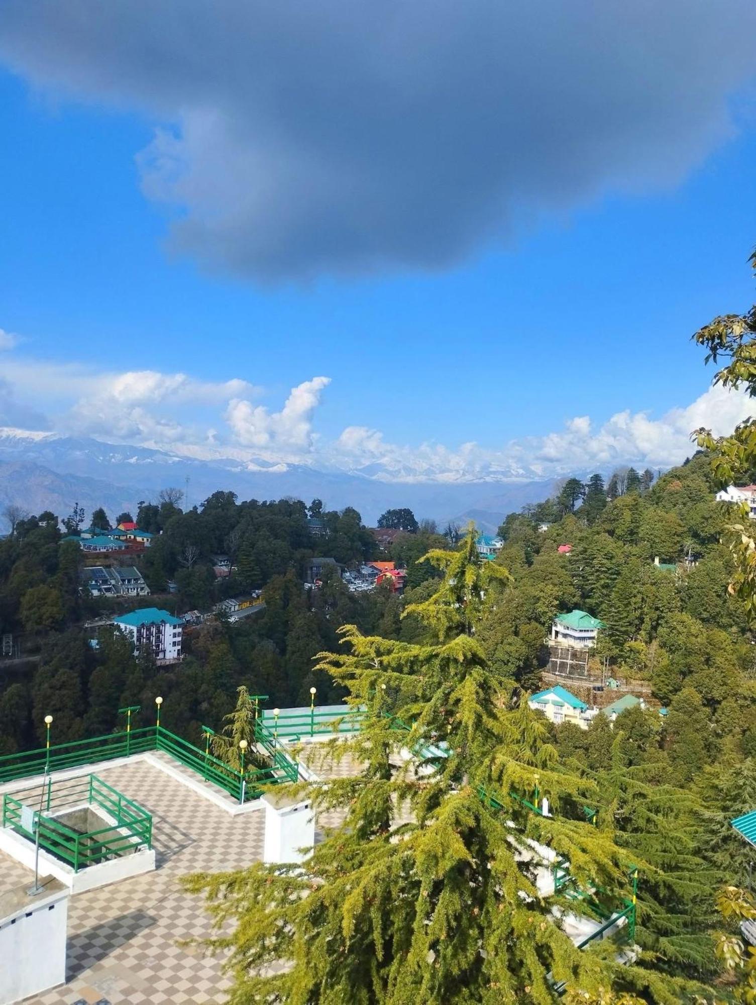 Aditya Homestay Dalhousie Eksteriør bilde