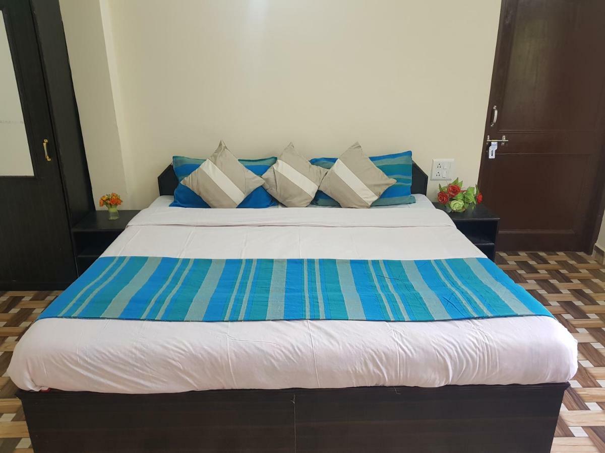 Aditya Homestay Dalhousie Eksteriør bilde